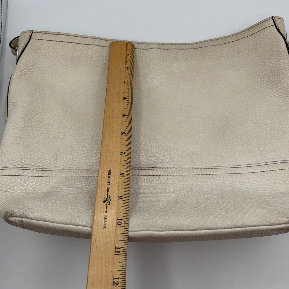 Coach vintage camel